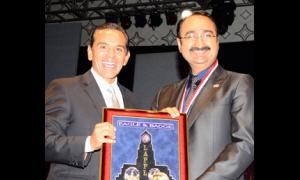 Mayor Antonio Villaraigosa and Kareem Ahmed